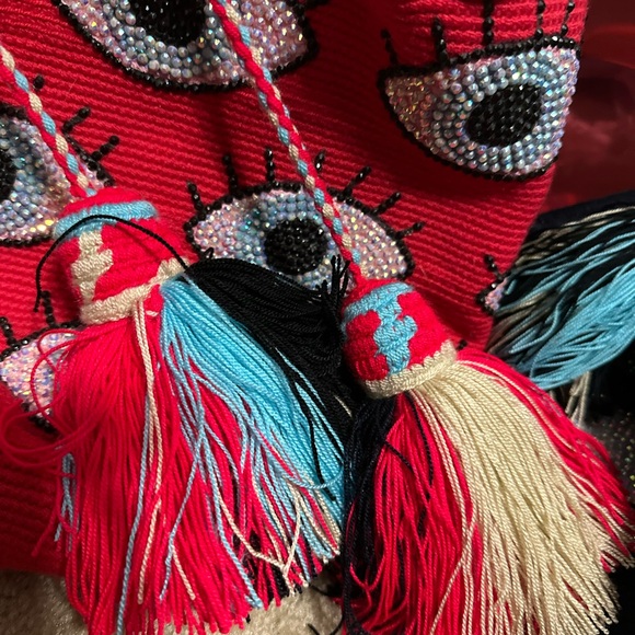Christy Ocampo’ s order🧿Wayuu crossbody evil eye bucket bag with crystals. - Picture 5 of 8